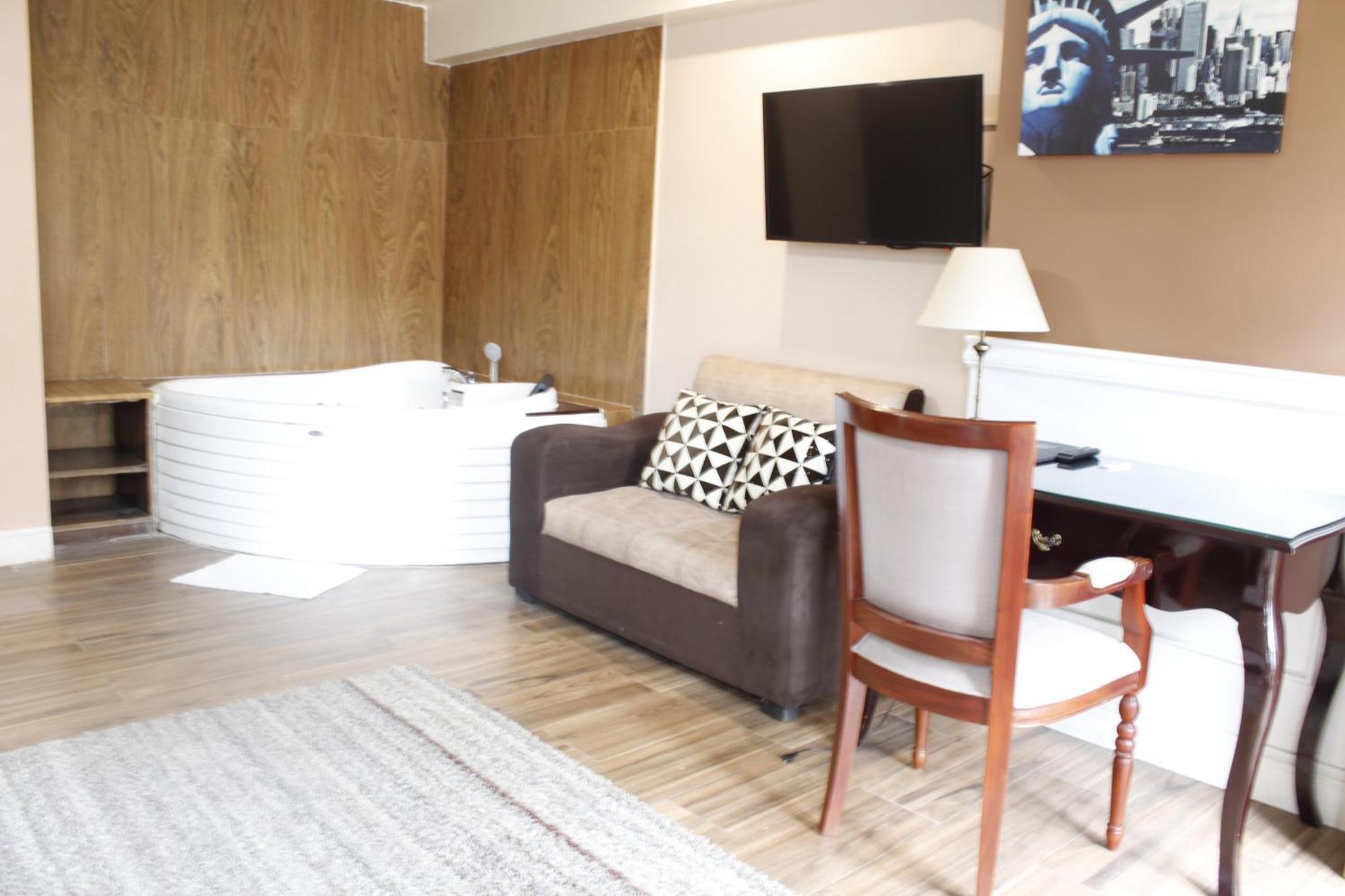 Hotel Paradis Suite กุสโก ภายนอก รูปภาพ